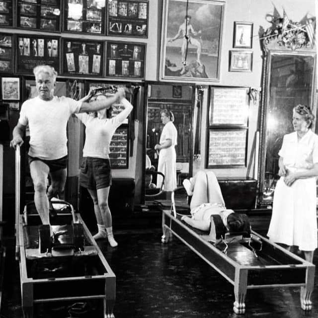 Spor o jméno Pilates: když se metoda měla stát značkou jednoho člověka